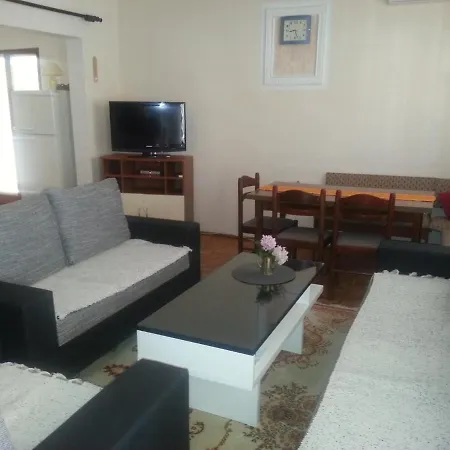 Apartment With Parking Space Orebic, Peljesac - 11834 *