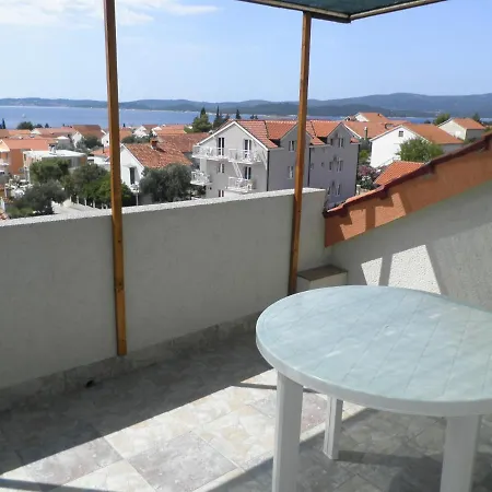 Apartment With Parking Space Orebic, Peljesac - 11834 *